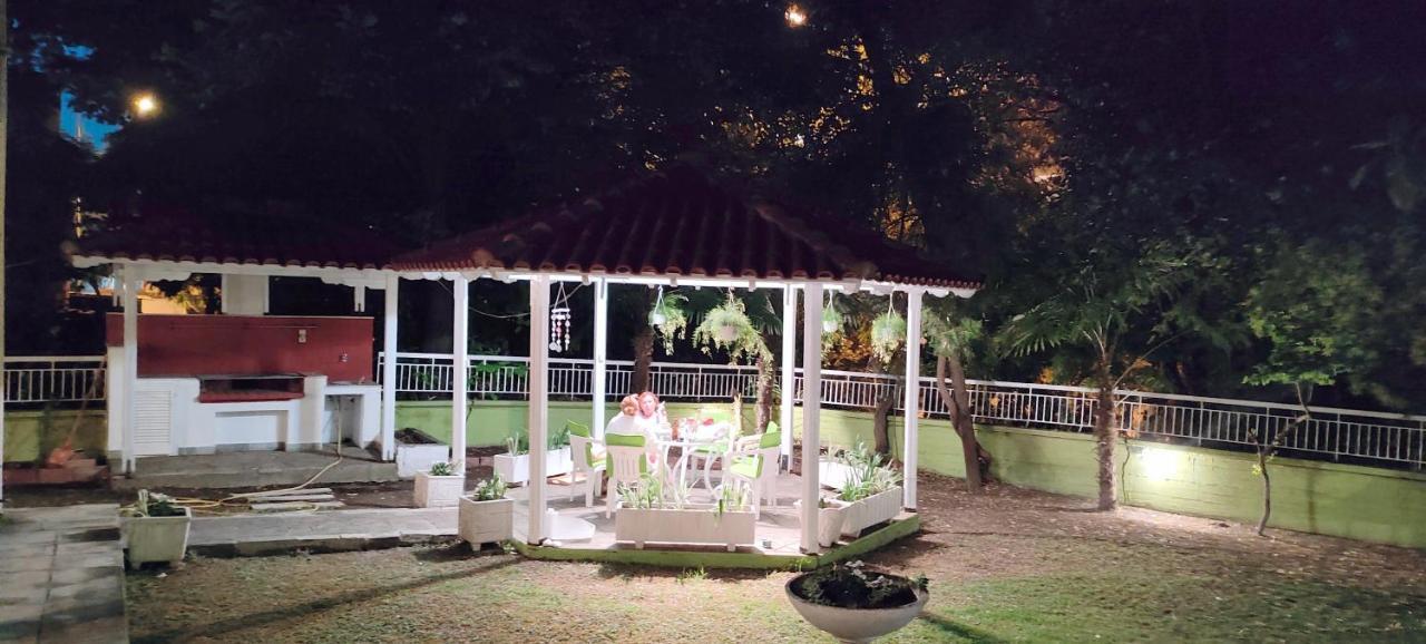 Garden House Kateriniアパートメント エクステリア 写真