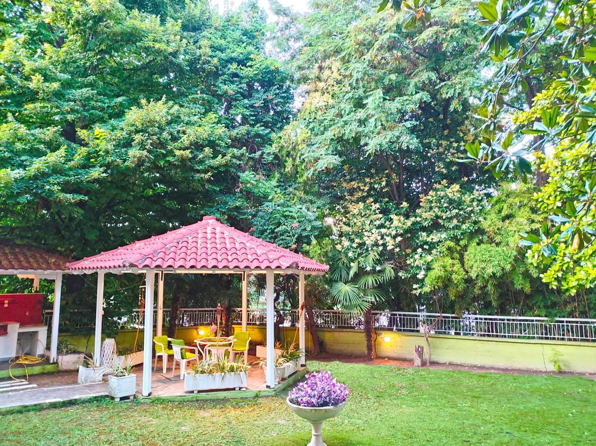 Garden House Kateriniアパートメント エクステリア 写真